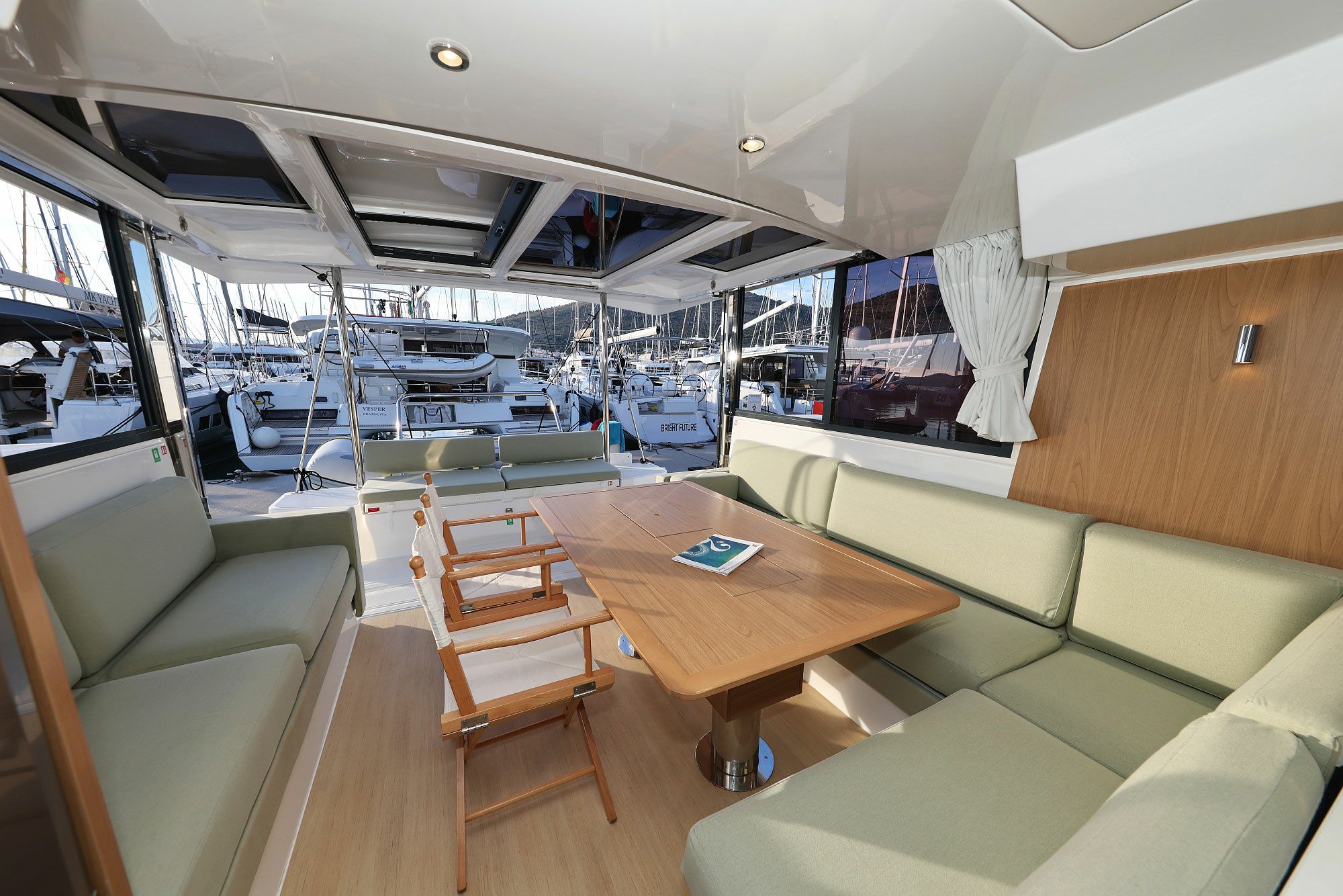 Bali Catspace | Agua De Luna