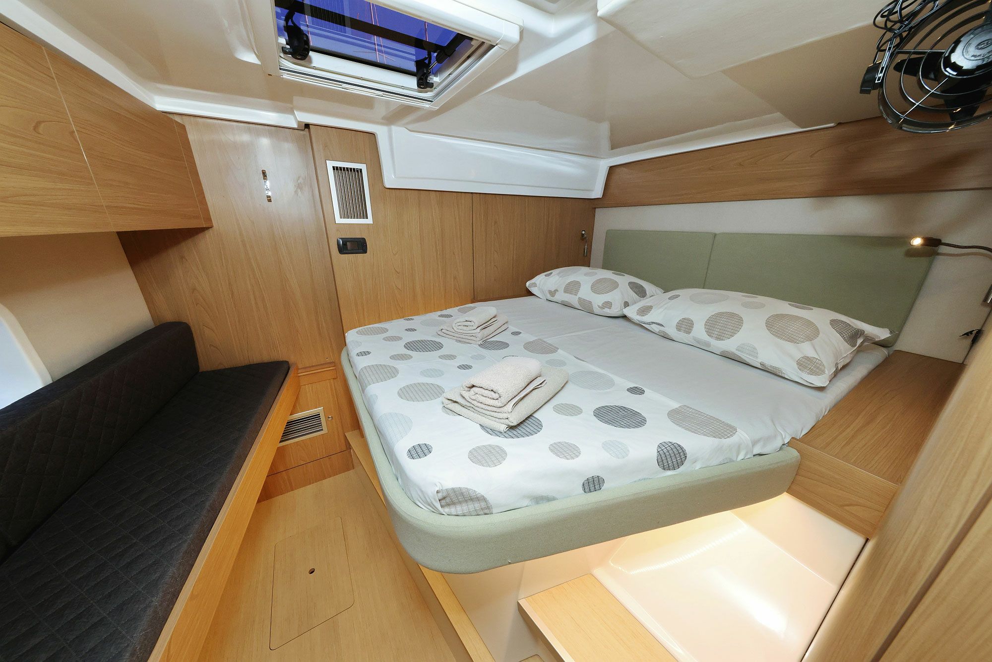 Bali Catspace | Agua De Luna