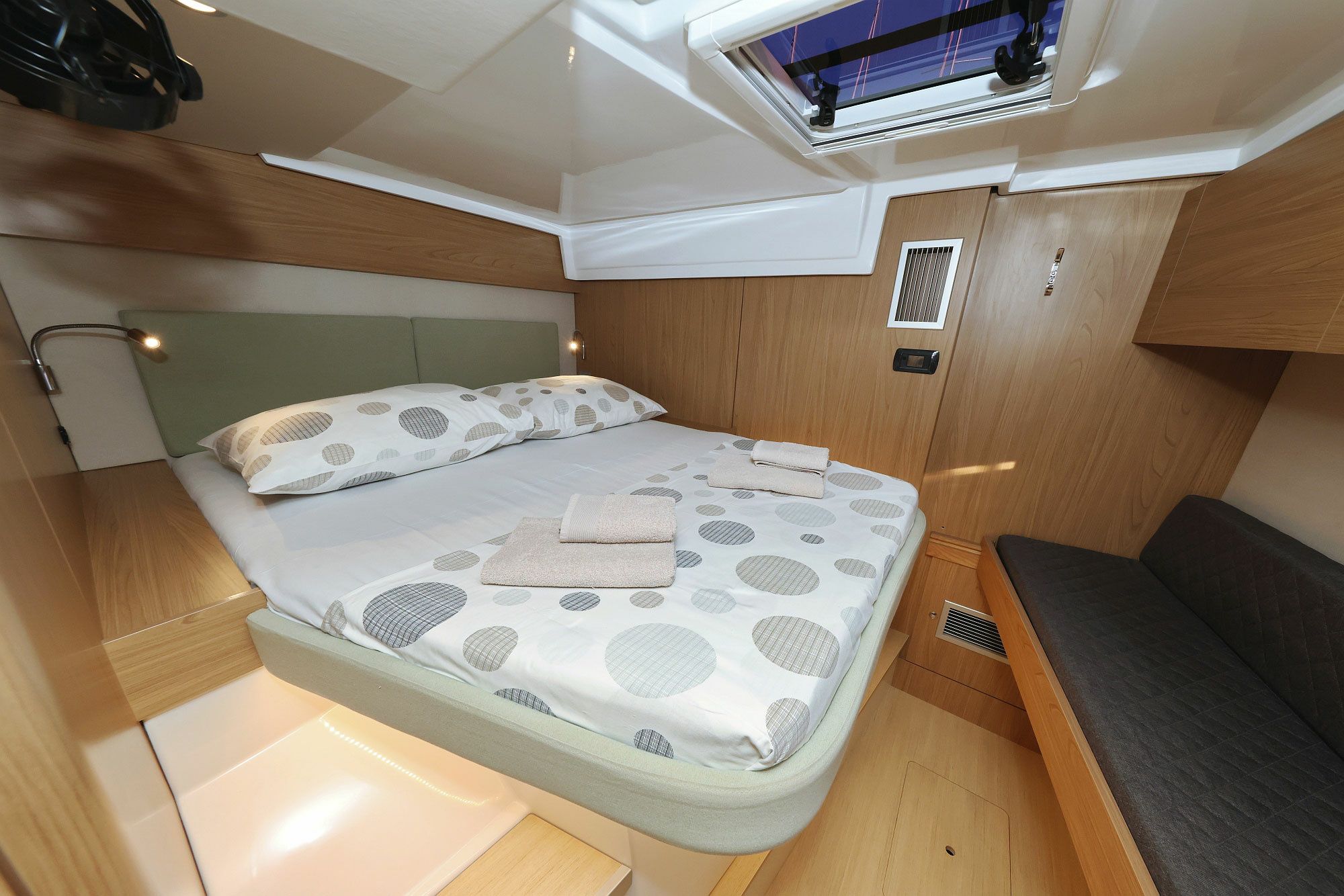 Bali Catspace | Agua De Luna