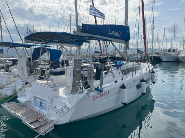 Dufour 37 | Sunsail 24