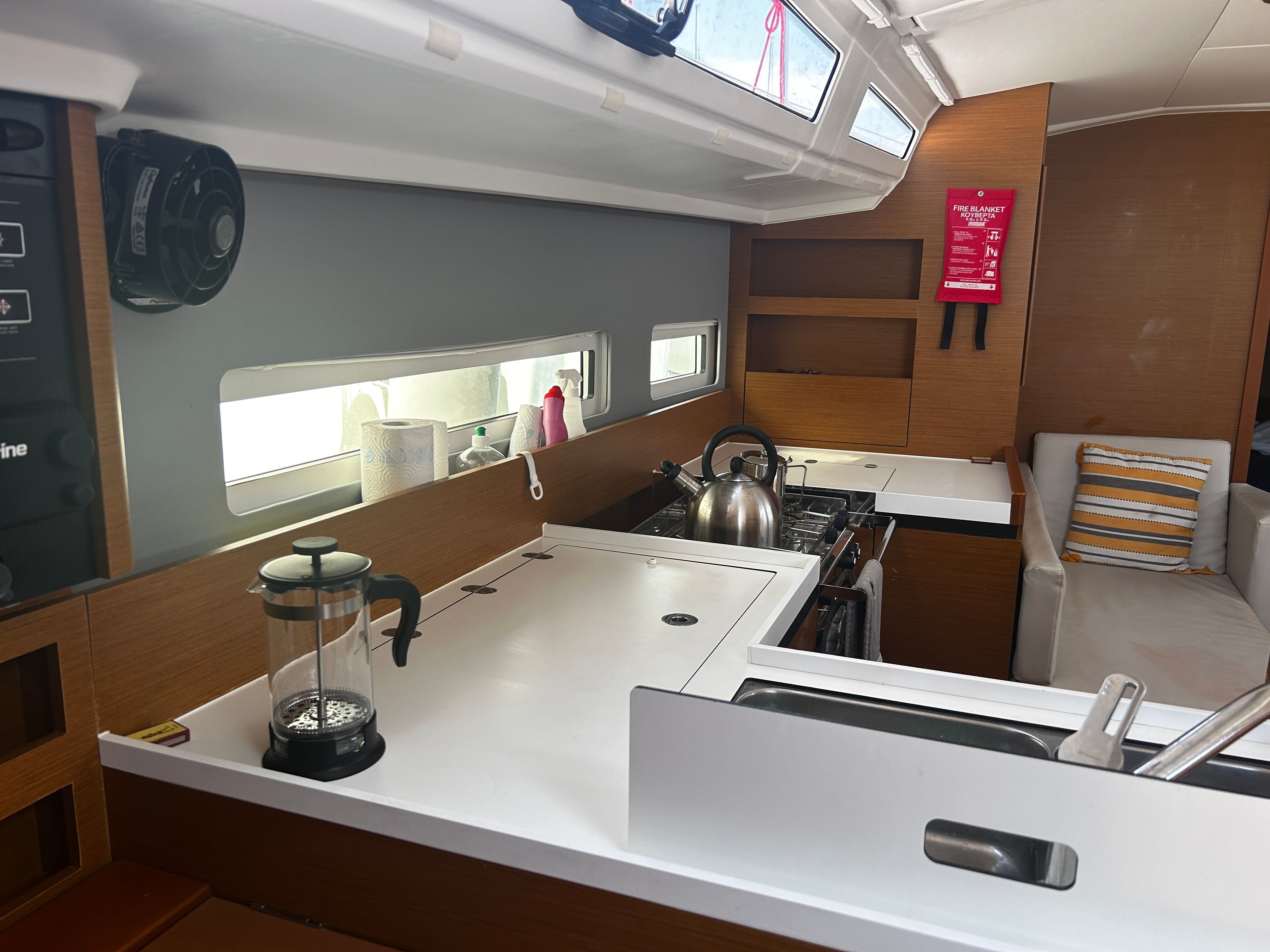 Dufour 37 | Sunsail 24