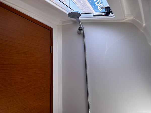 Dufour 37 | Sunsail 24