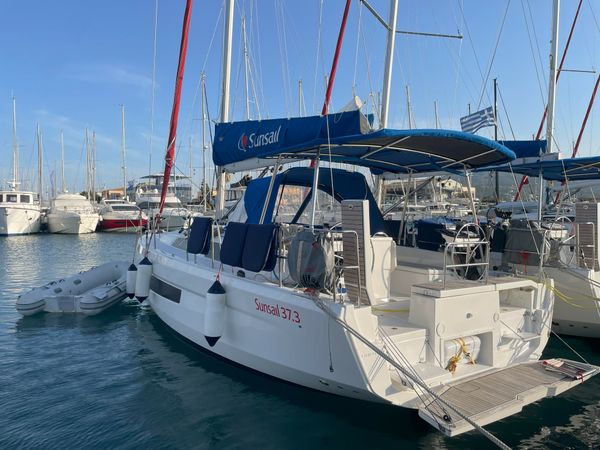 Dufour 37 | Sunsail 24