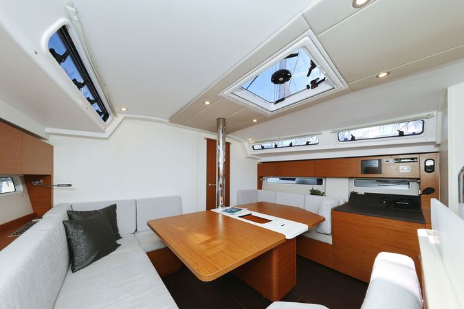 Hanse 410 | Bela