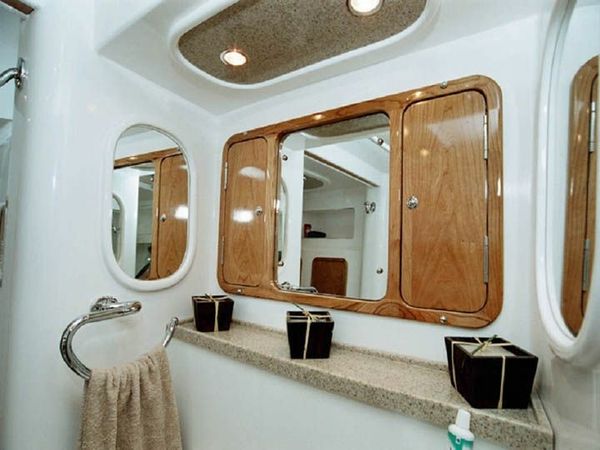 Africat 420 | Vaiatea