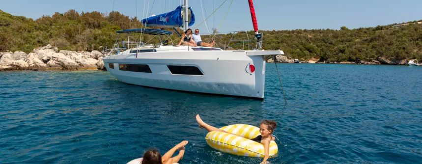 Dufour 44 | Sunsail 24