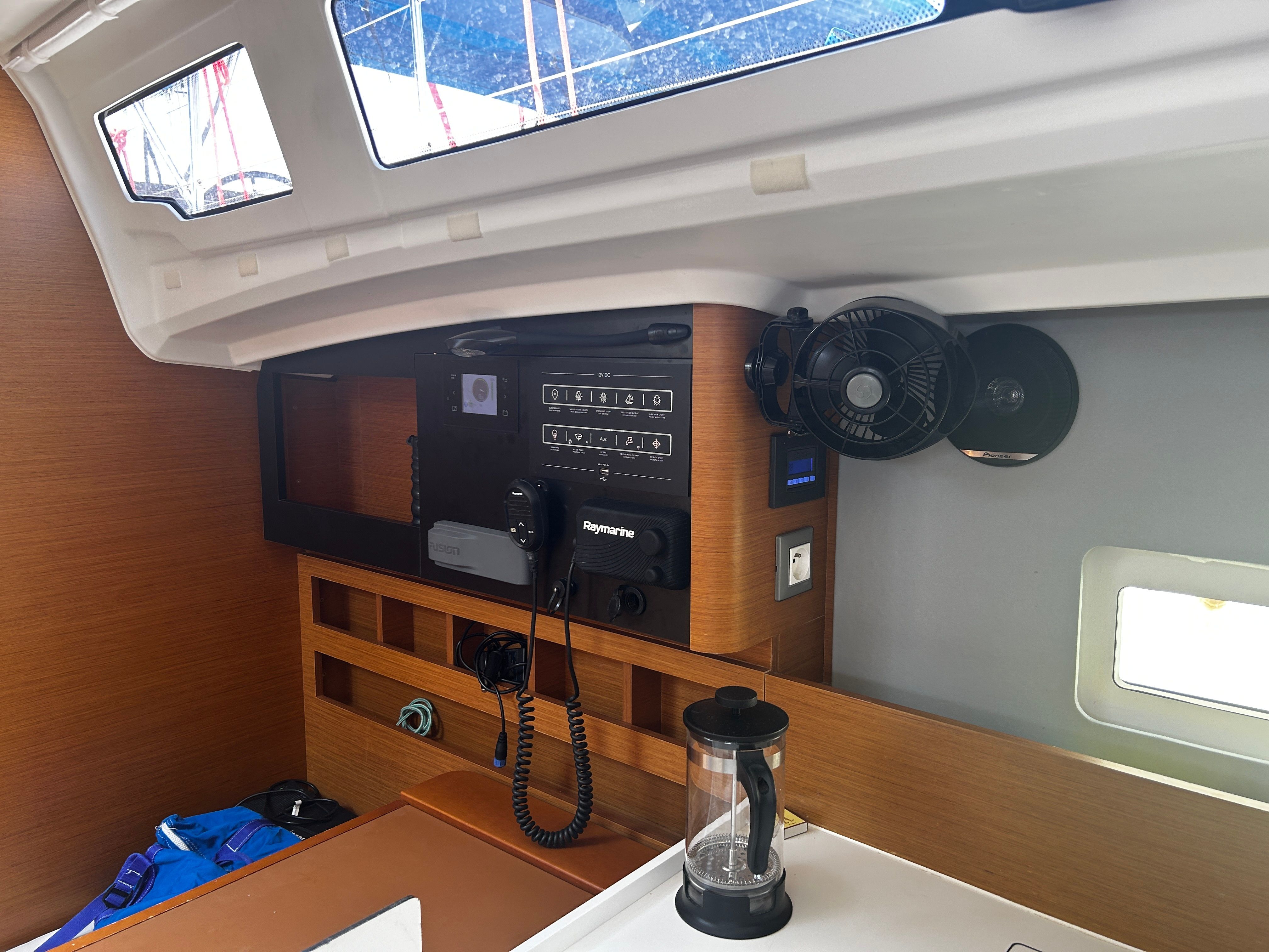 Dufour 37 | Sunsail 24