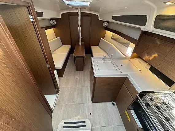 Beneteau Oceanis 34.1 | Arnie