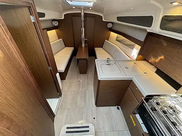 Beneteau Oceanis 34.1 | Arnie