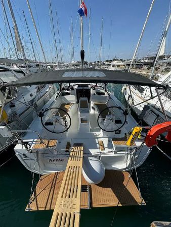 Beneteau Oceanis 34.1 | Arnie