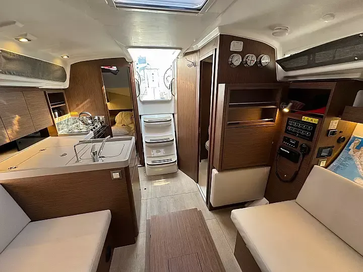 Beneteau Oceanis 34.1 | Arnie