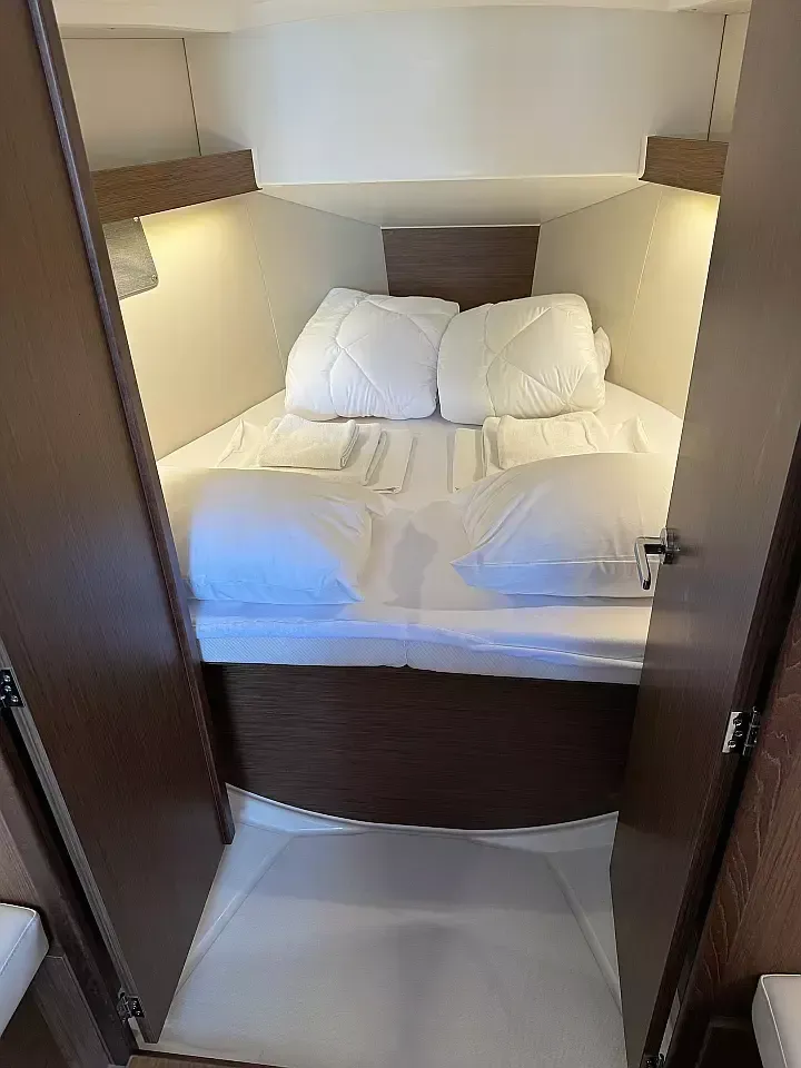 Beneteau Oceanis 34.1 | Arnie