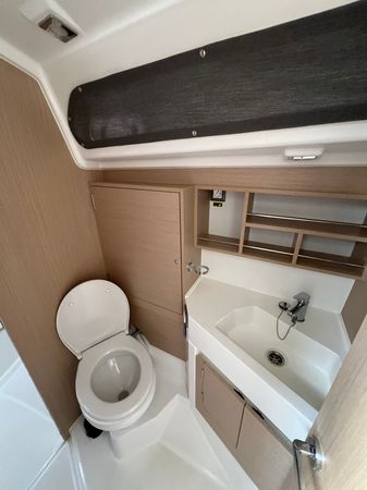 Beneteau Oceanis 34.1 | Sunsail 23