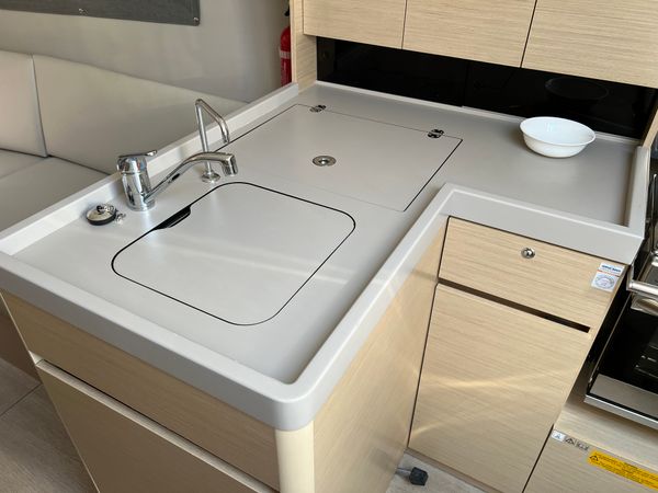 Beneteau Oceanis 34.1 | Sunsail 23