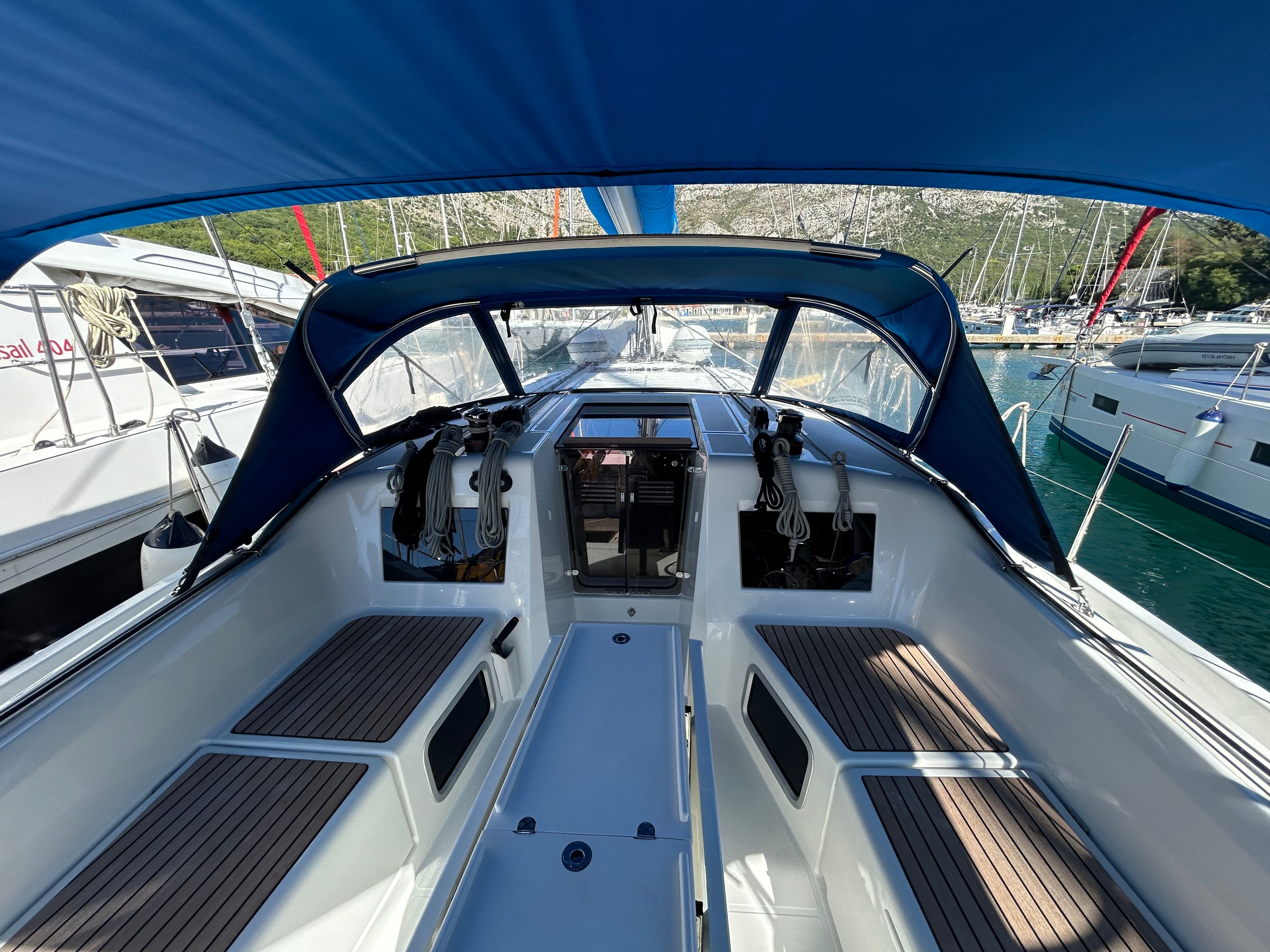 Jeanneau Sun Odyssey 410 | Sunsail 23