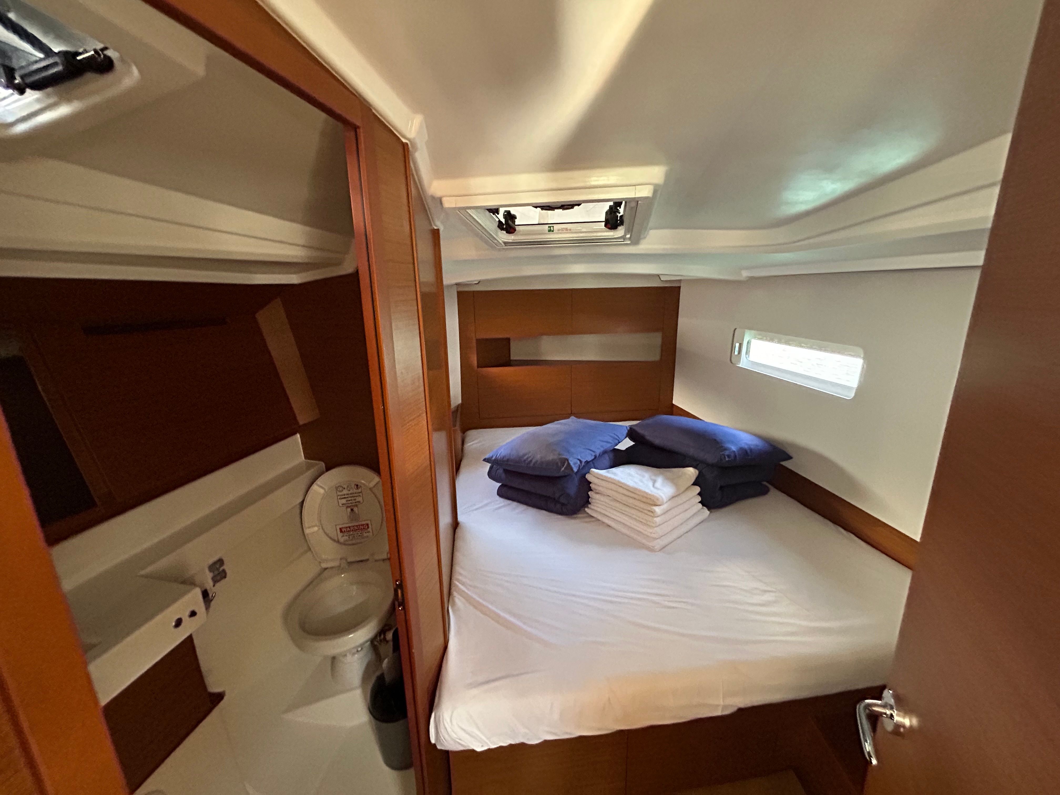 Jeanneau Sun Odyssey 410 | Sunsail 23