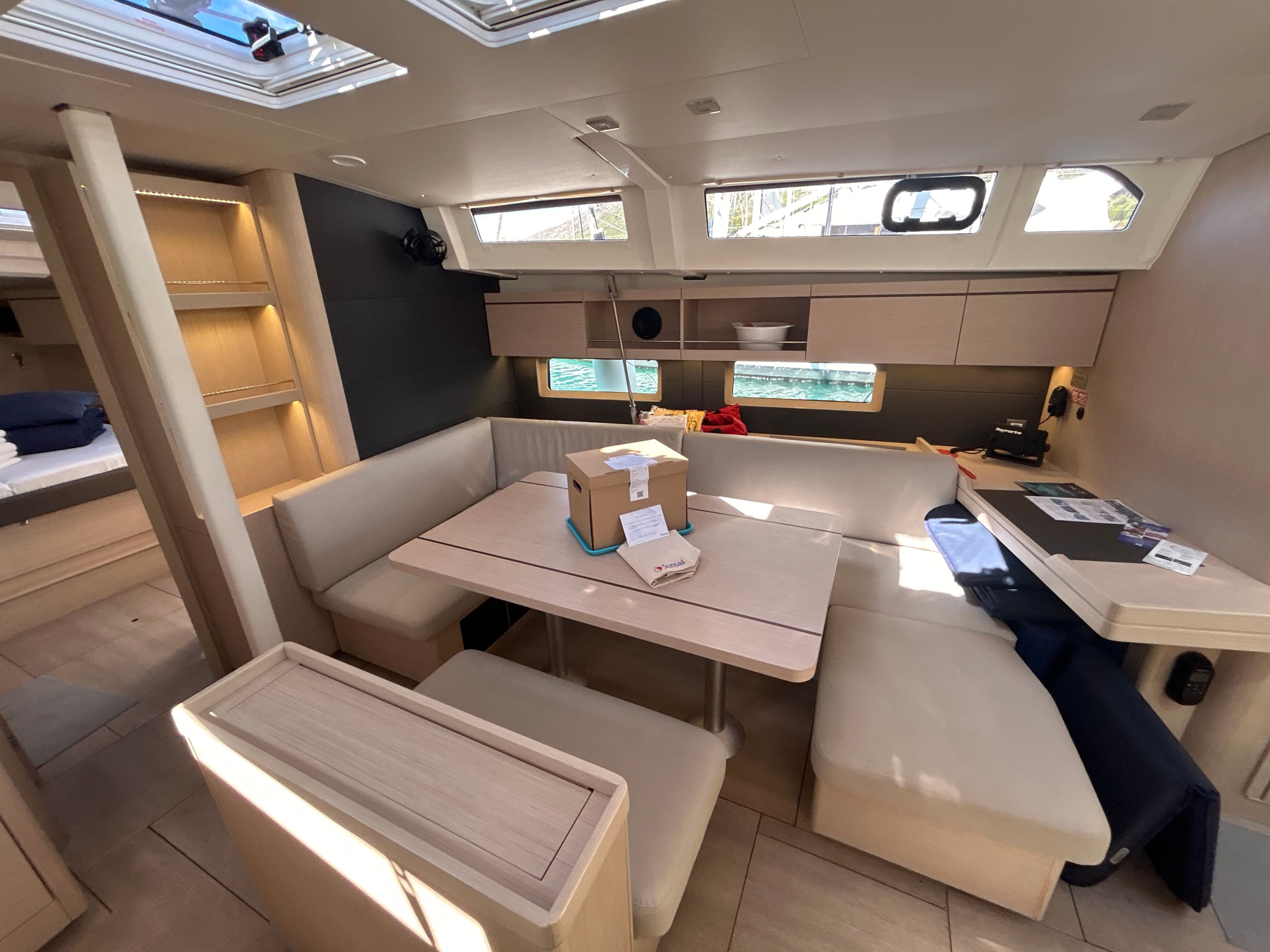 Beneteau Oceanis 46.1 | Sunsail 22