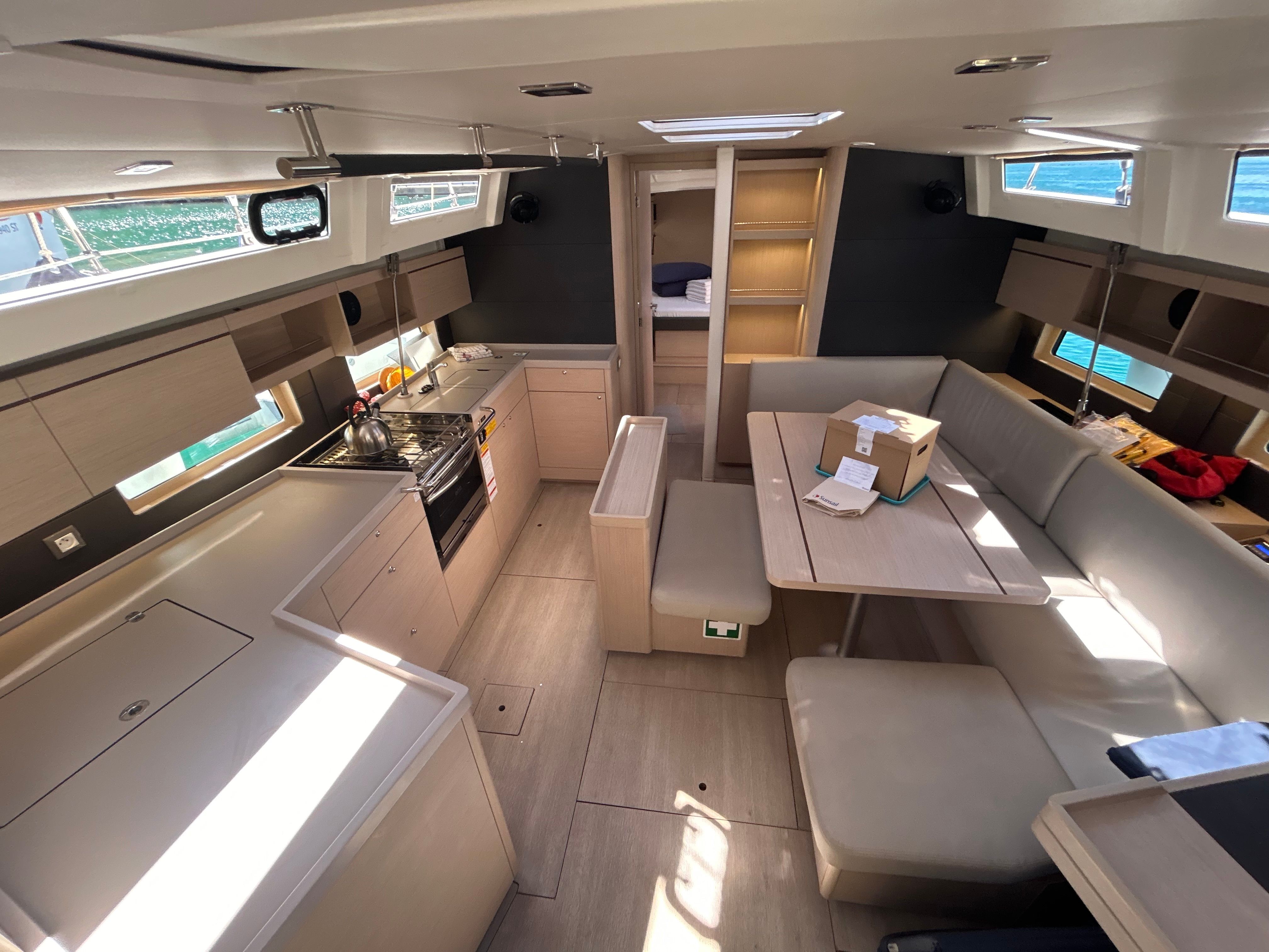 Beneteau Oceanis 46.1 | Sunsail 22