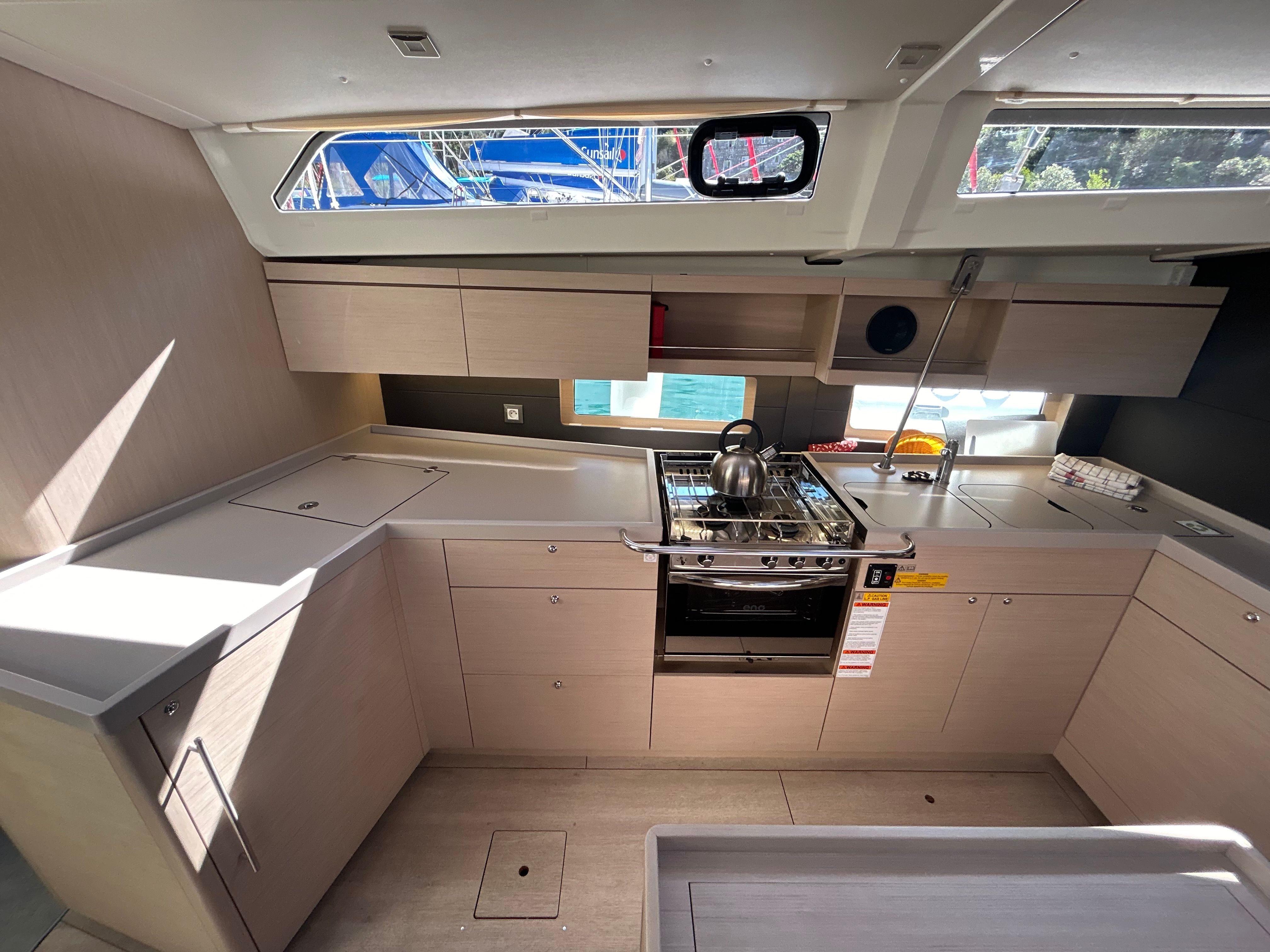 Beneteau Oceanis 46.1 | Sunsail 22