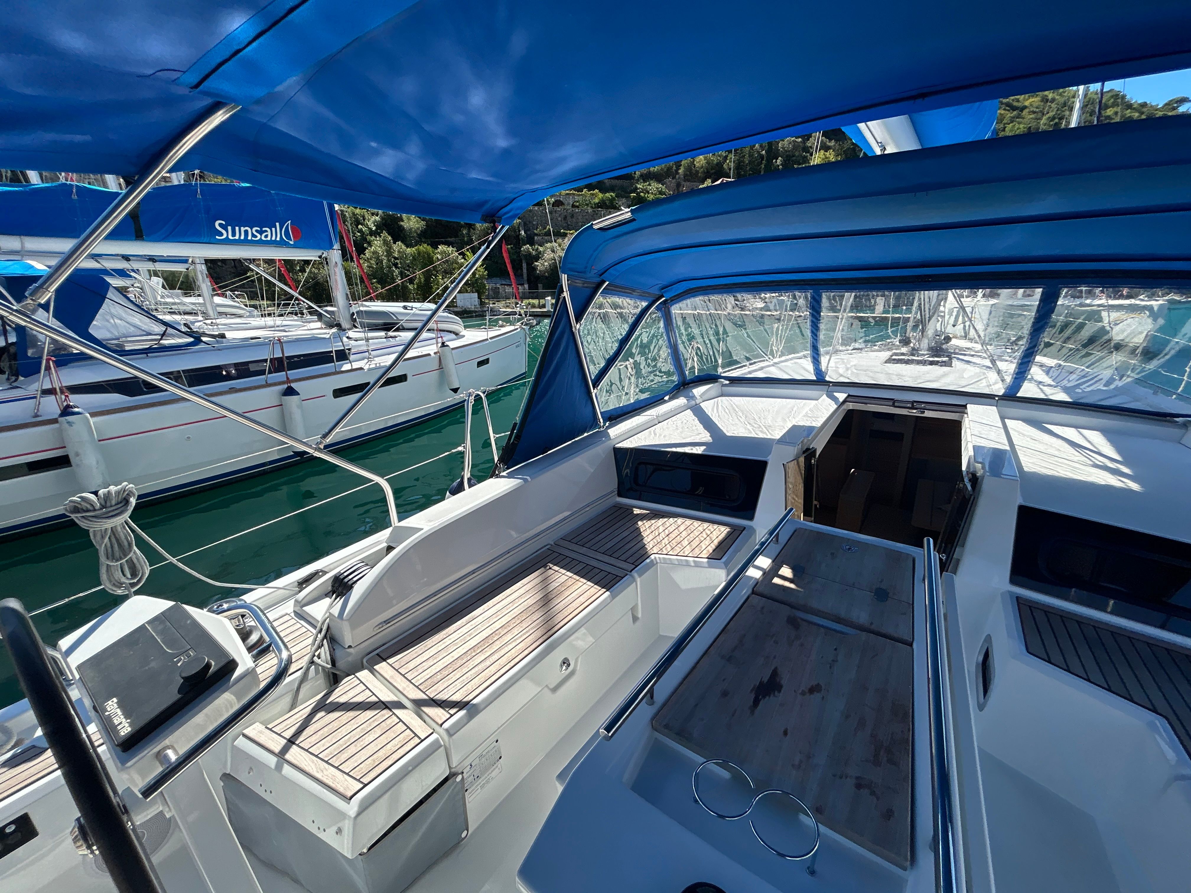 Beneteau Oceanis 46.1 | Sunsail 22
