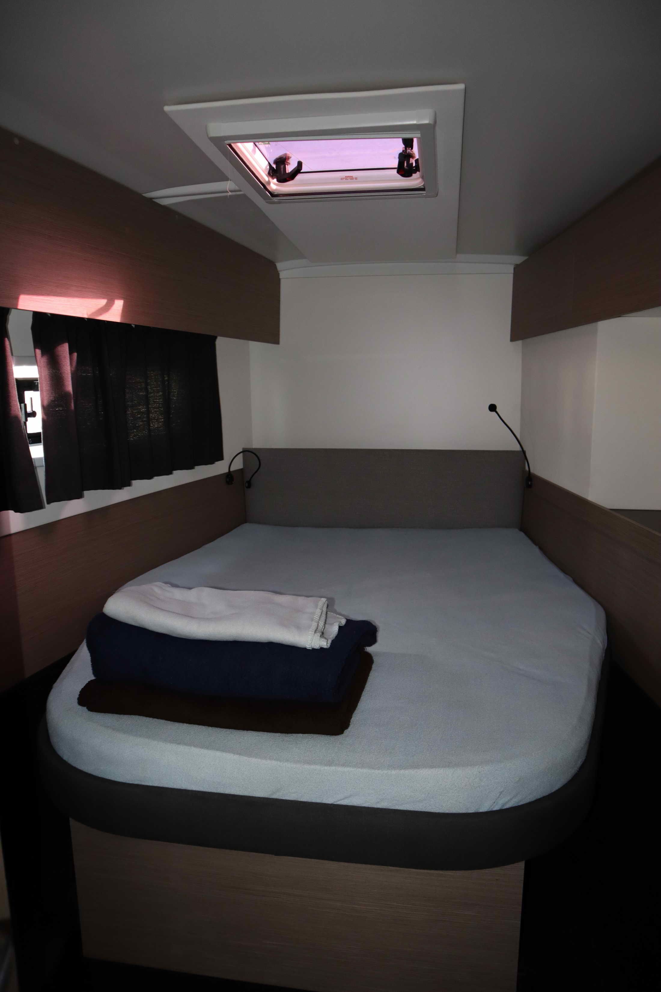 Fountaine Pajot Astrea 42 | Hannah 3