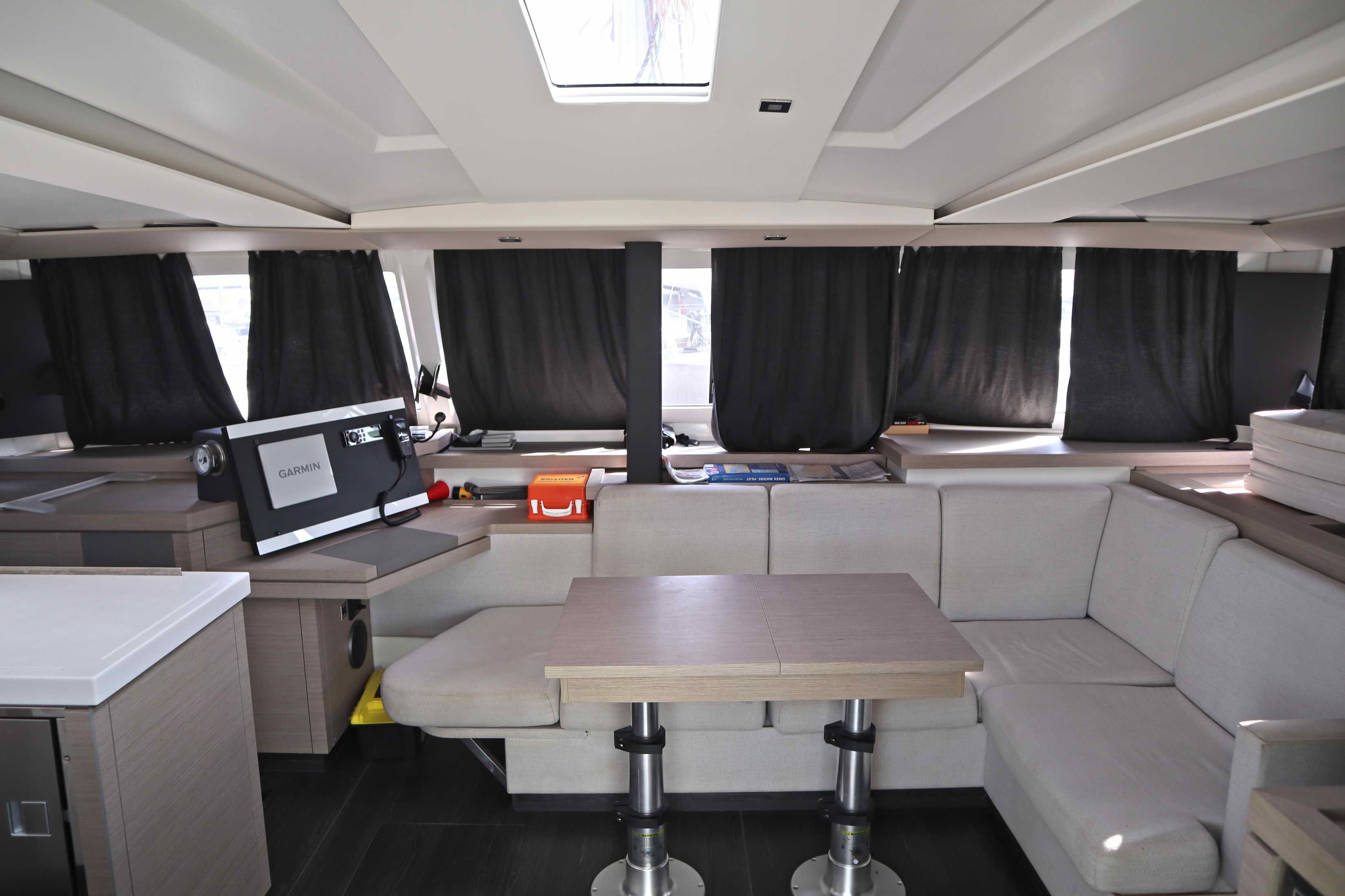 Fountaine Pajot Astrea 42 | Hannah 3