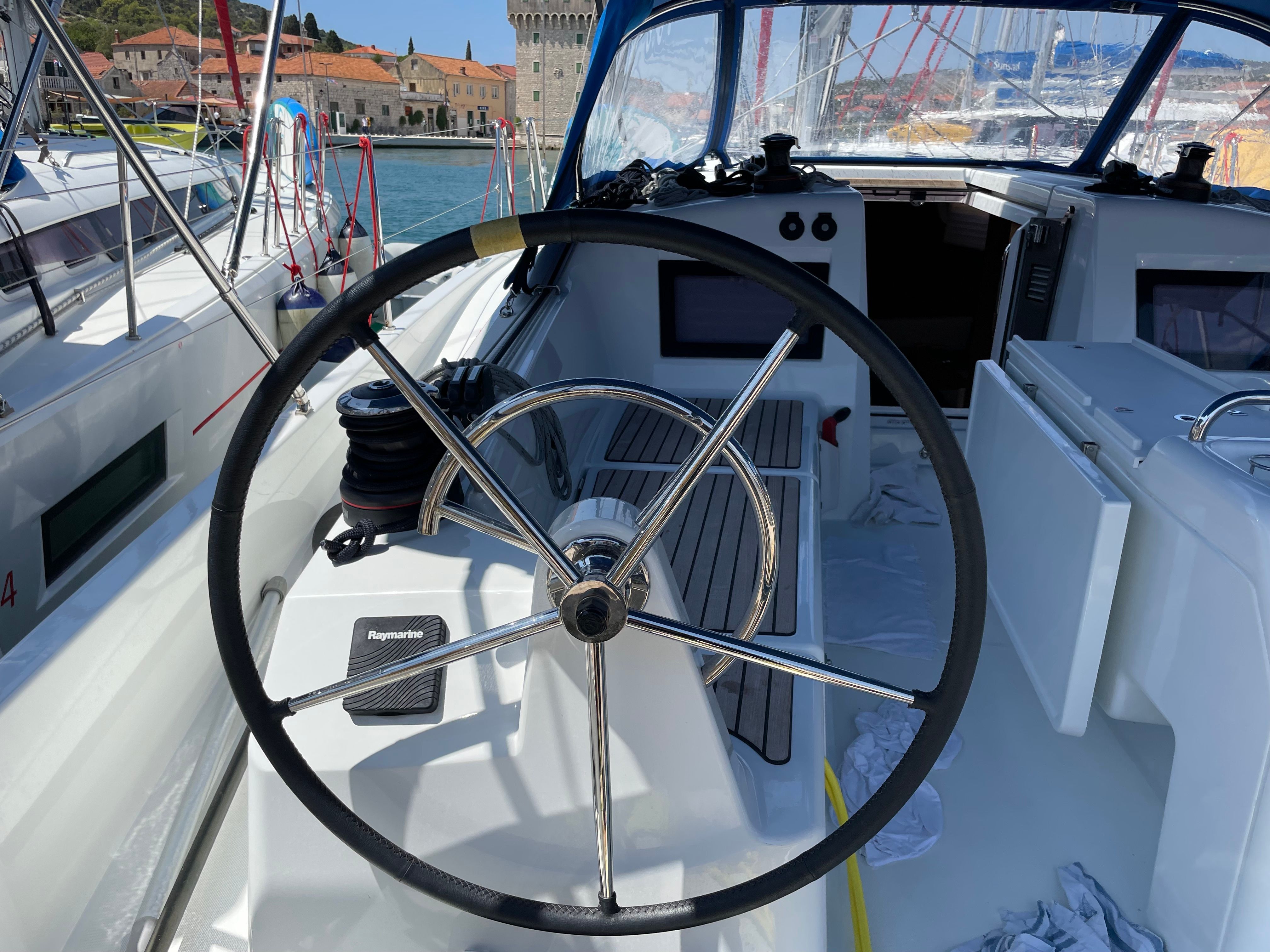 Jeanneau Sun Odyssey 410 | Sunsail 23