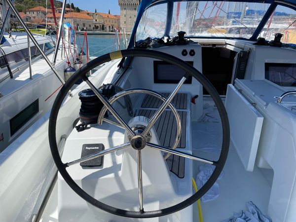 Jeanneau Sun Odyssey 410 | Sunsail 23