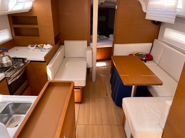 Jeanneau Sun Odyssey 410 | Sunsail 23