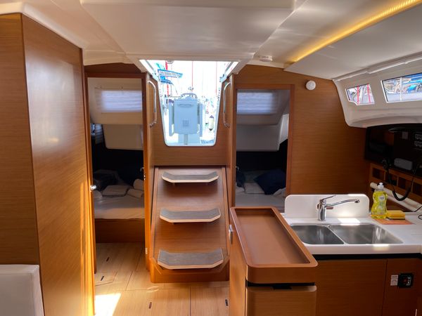 Jeanneau Sun Odyssey 410 | Sunsail 23