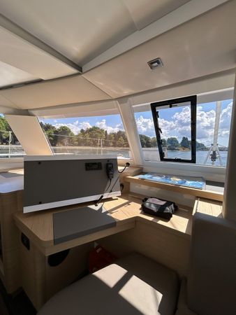 Fountaine Pajot Astrea 42 | Jami