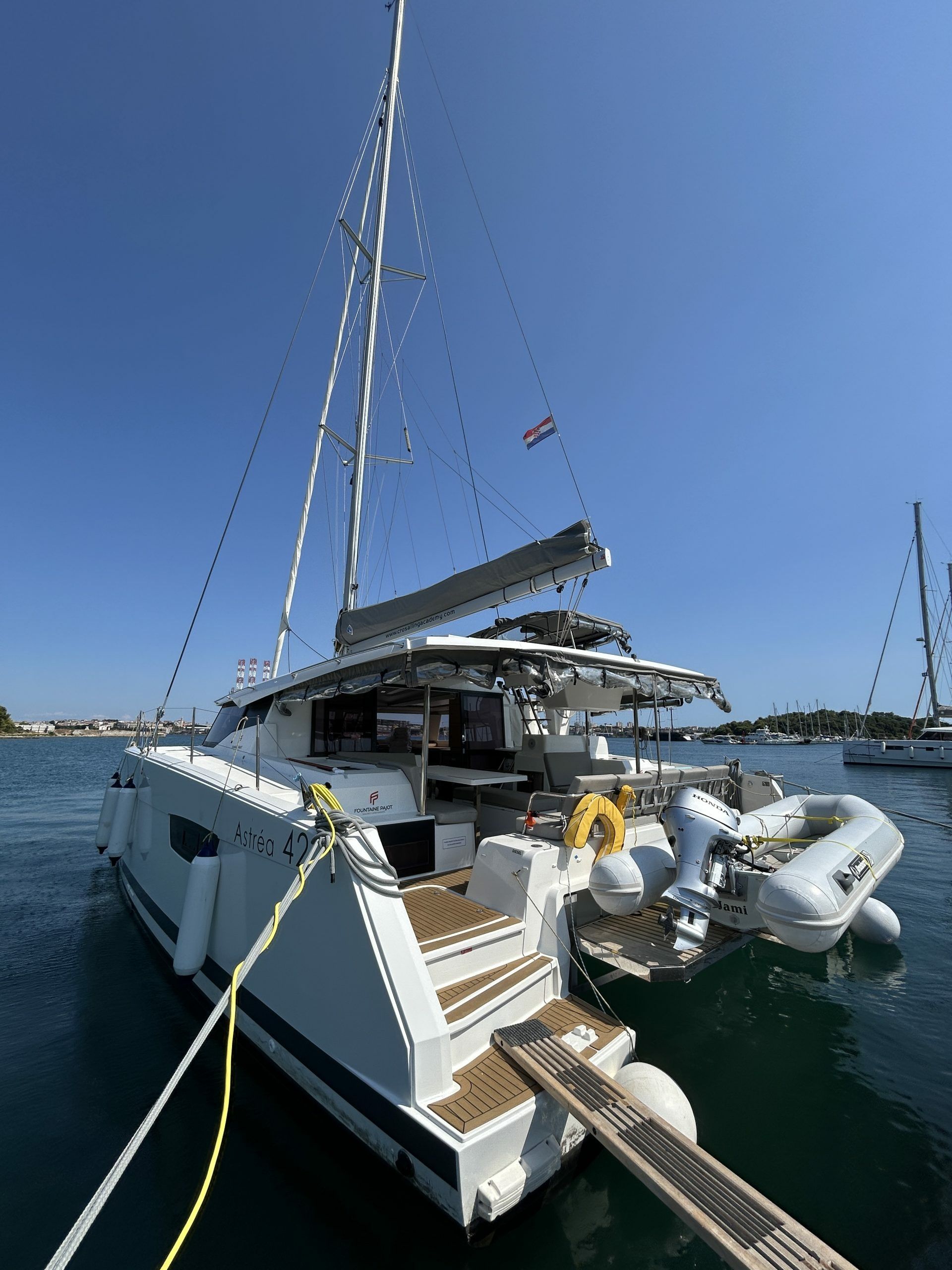 Fountaine Pajot Astrea 42 | Jami