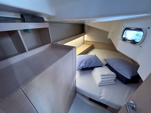 Beneteau Oceanis 34.1 | Sunsail 23