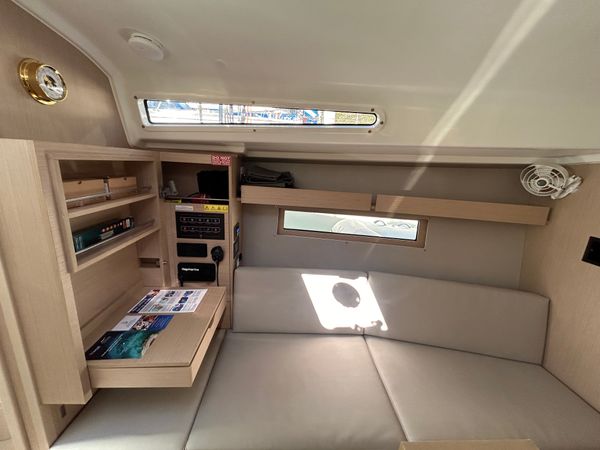 Beneteau Oceanis 34.1 | Sunsail 23