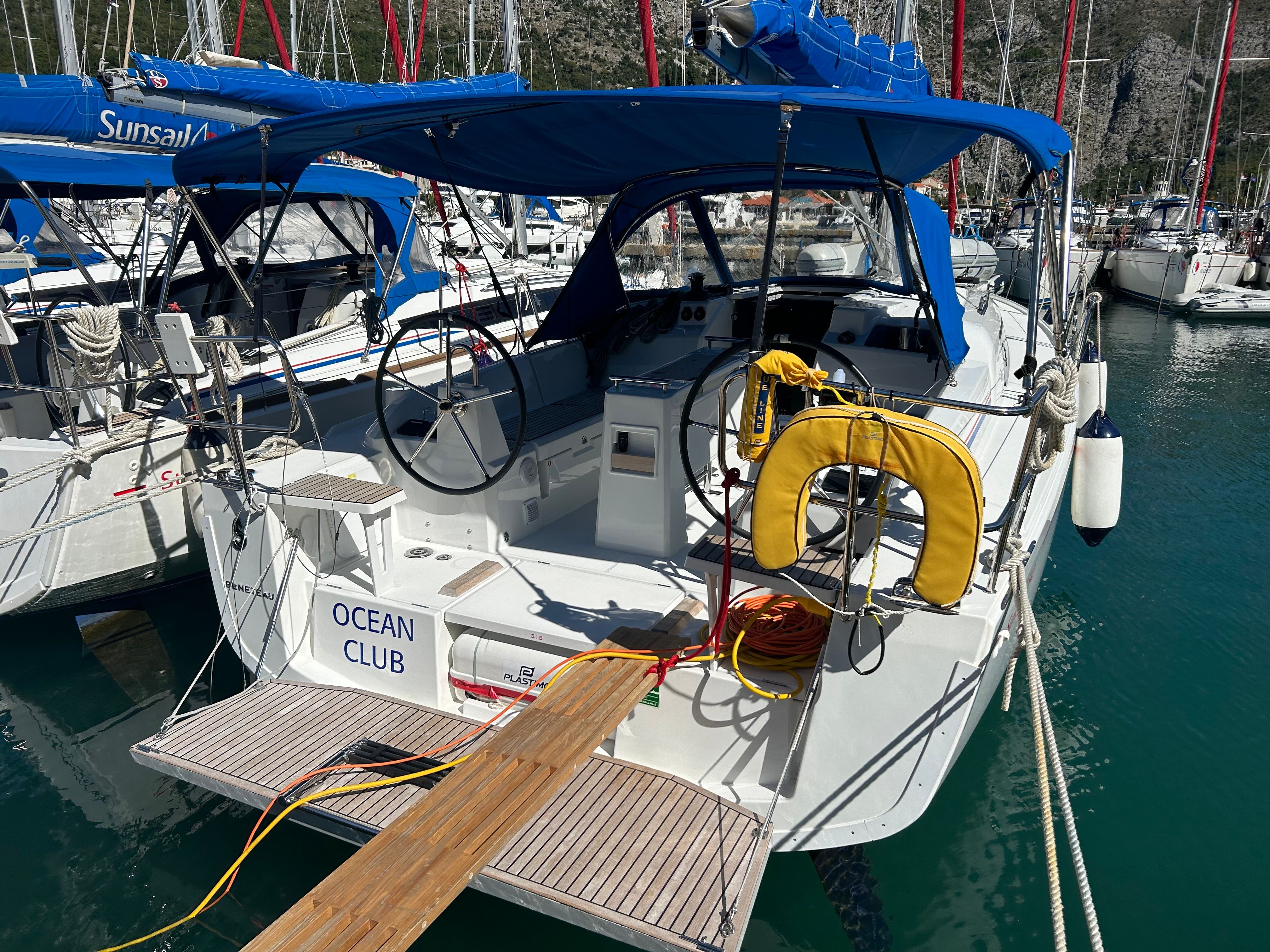 Beneteau Oceanis 34.1 | Sunsail 23