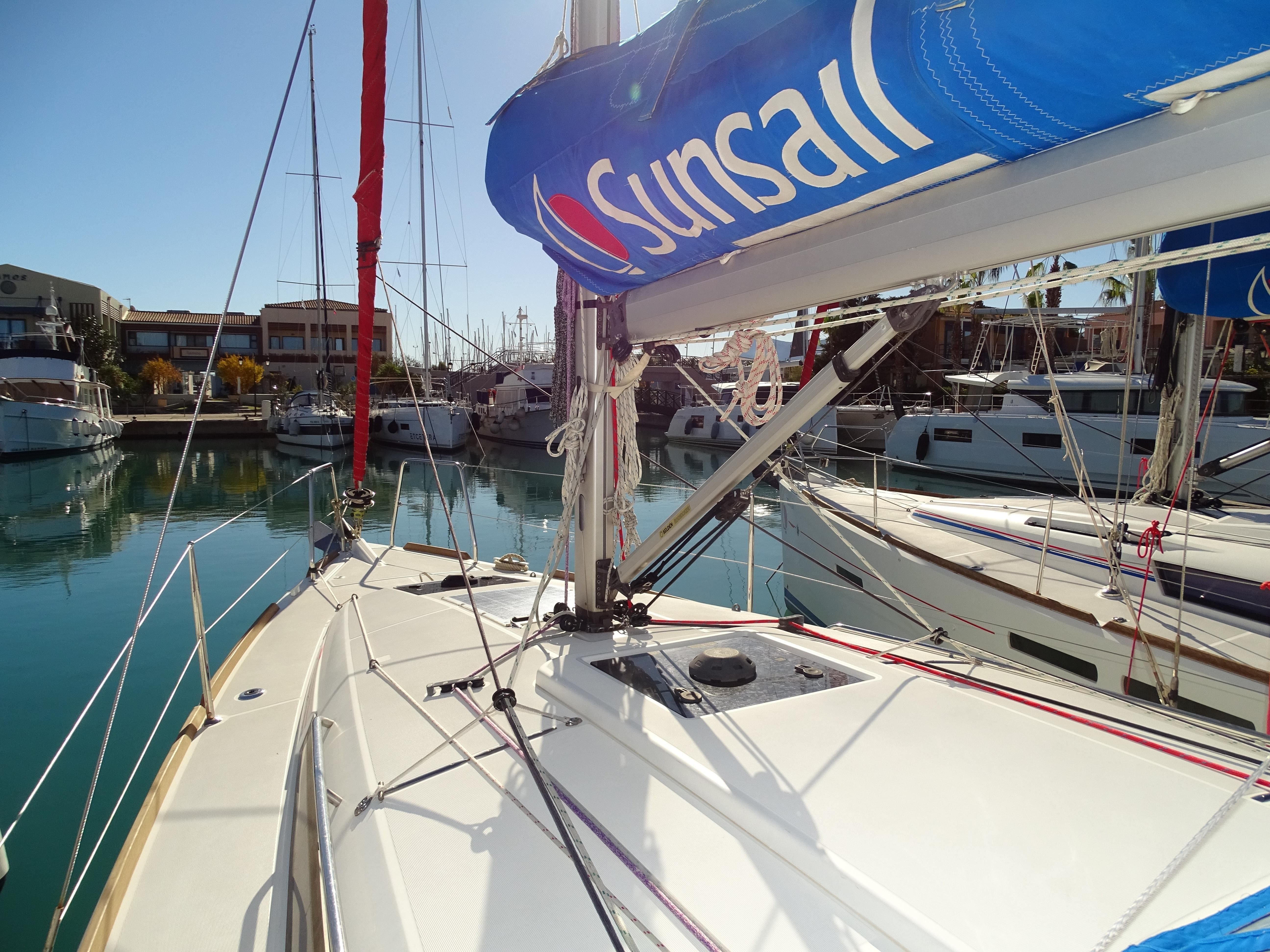 Beneteau Oceanis 34.1 | Sunsail 23