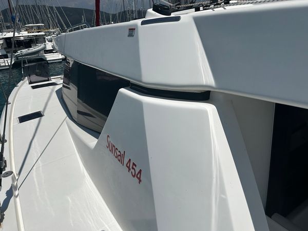 Leopard 45 | Sunsail 23