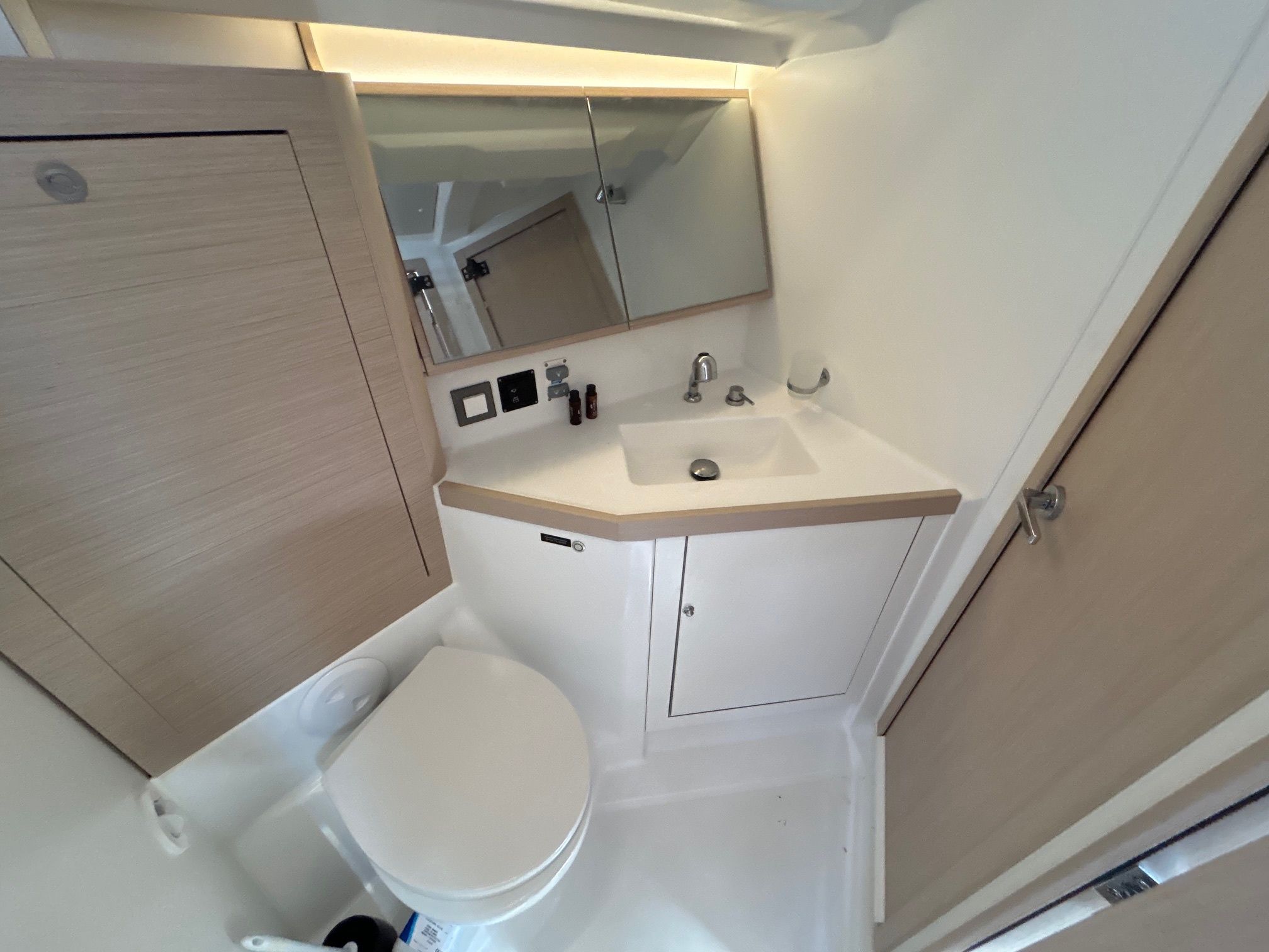 Beneteau Oceanis 46.1 | Sunsail 23