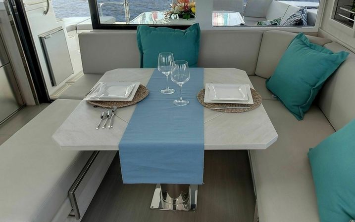 Leopard 45 | Sunsail 23
