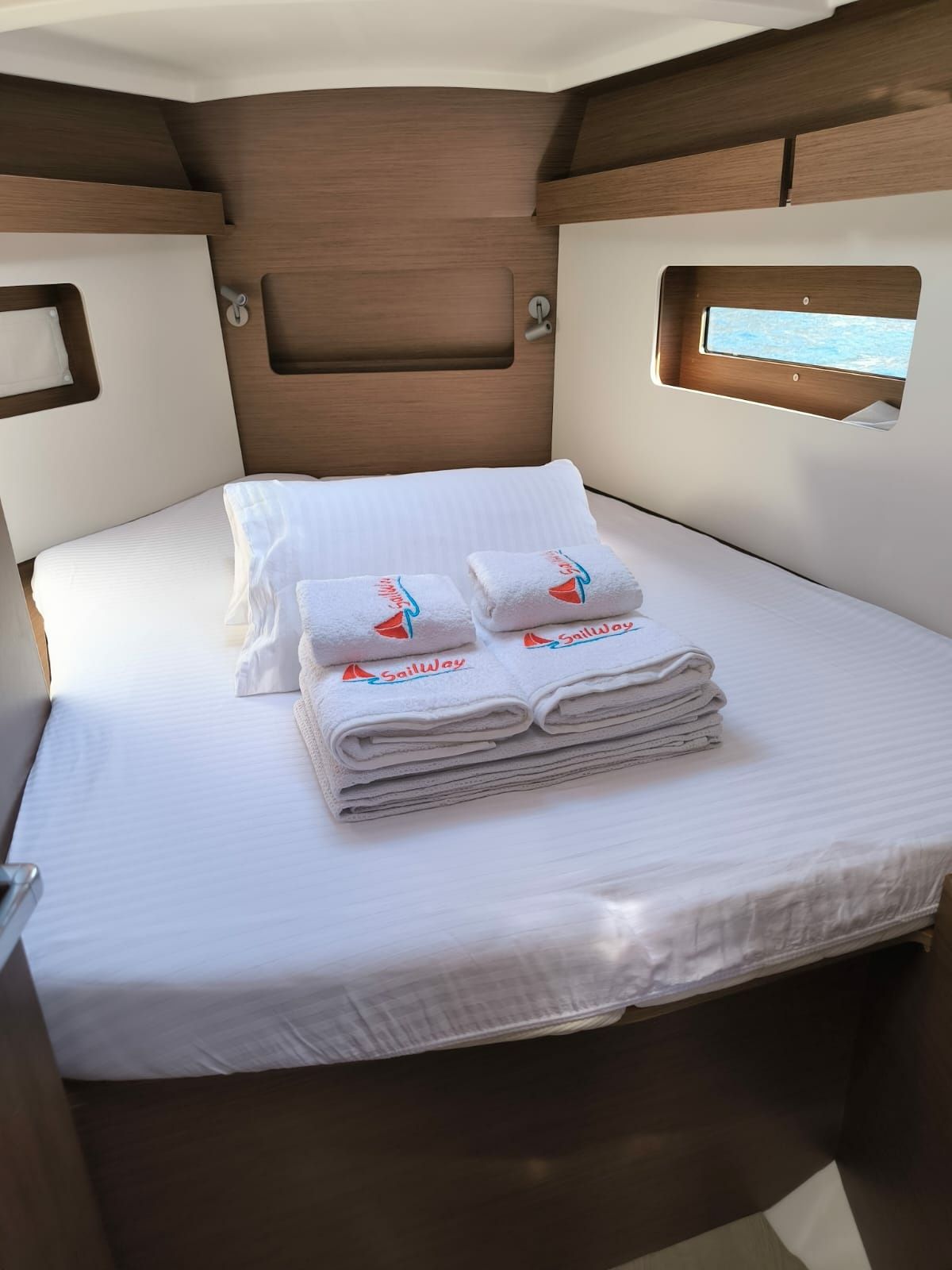 Beneteau Oceanis 37.1 | Uraz