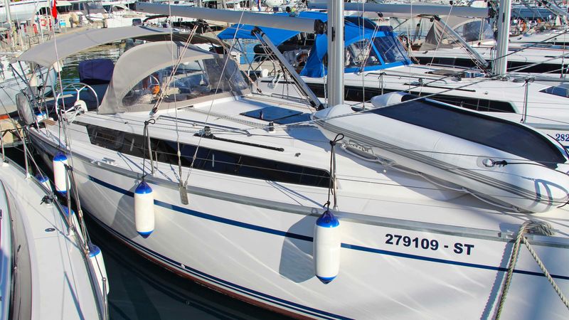 Bavaria Cruiser 34 | Bobara