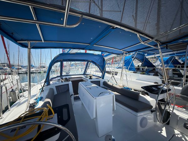 Dufour 37 | Sunsail 24