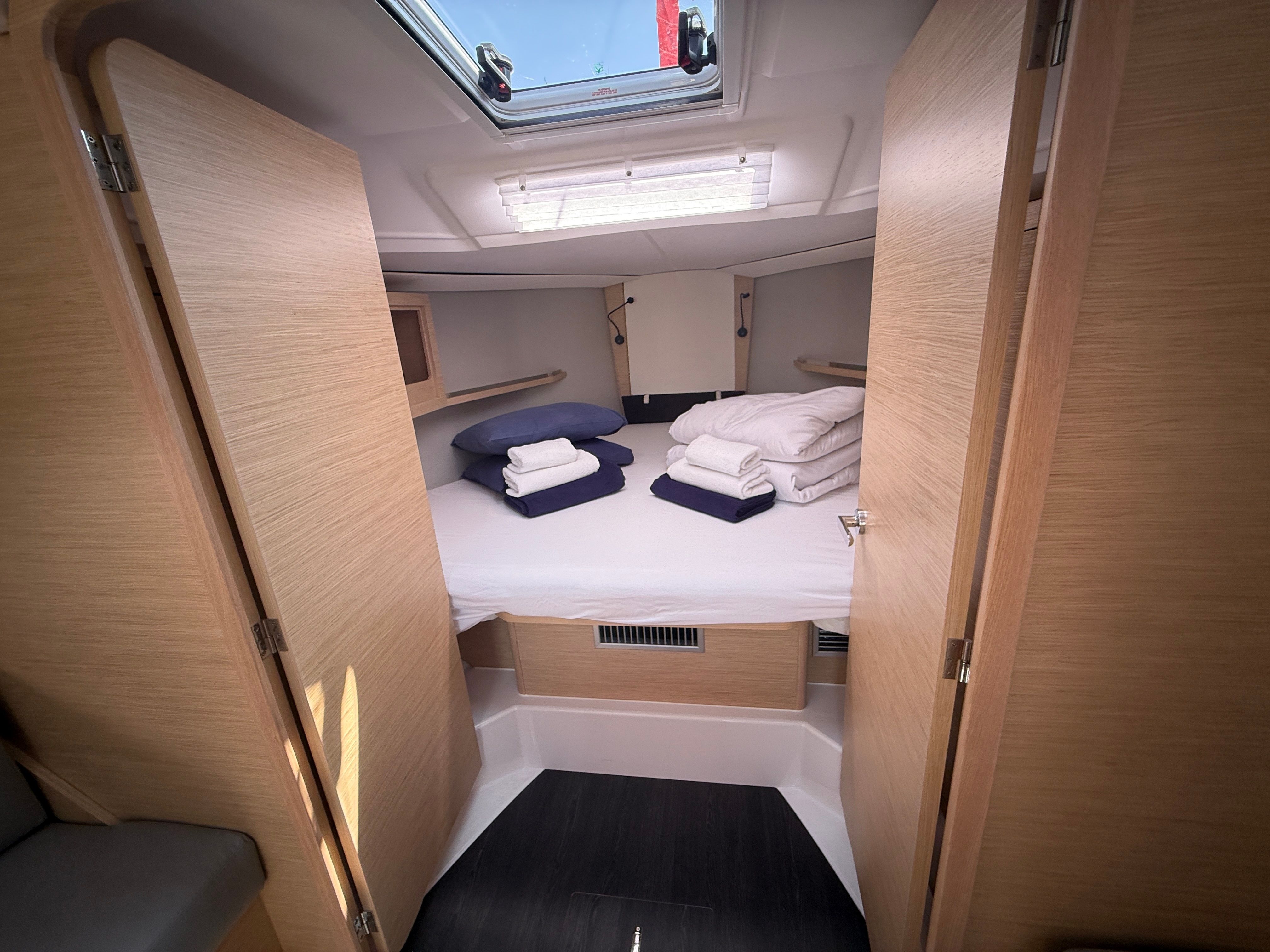 Dufour 37 | Sunsail 24