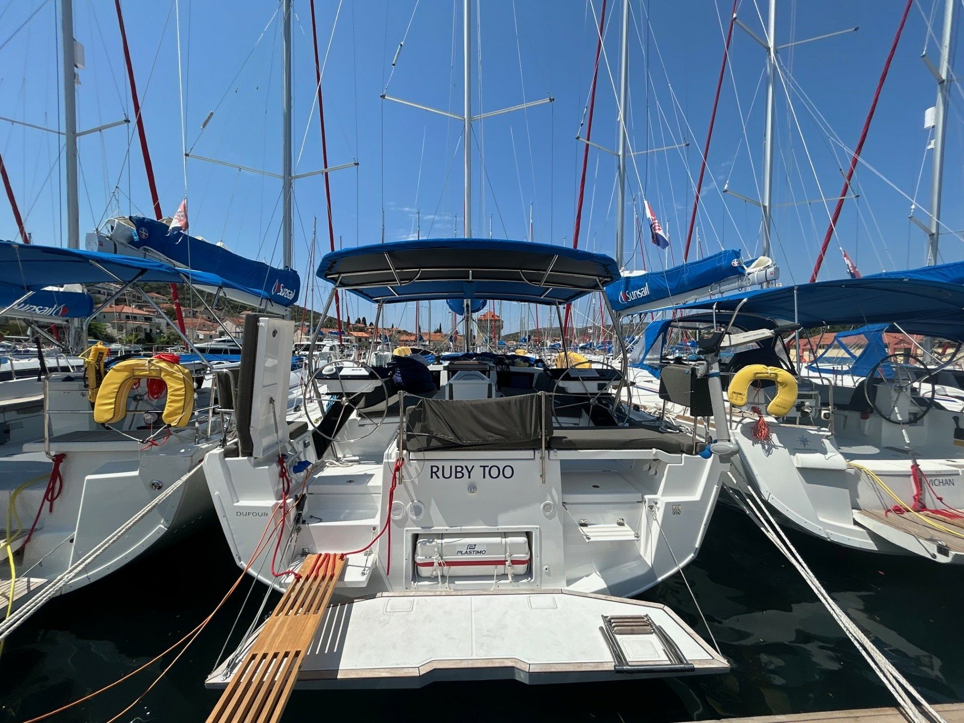 Dufour 41 | Sunsail 24