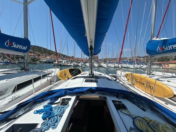 Dufour 41 | Sunsail 24