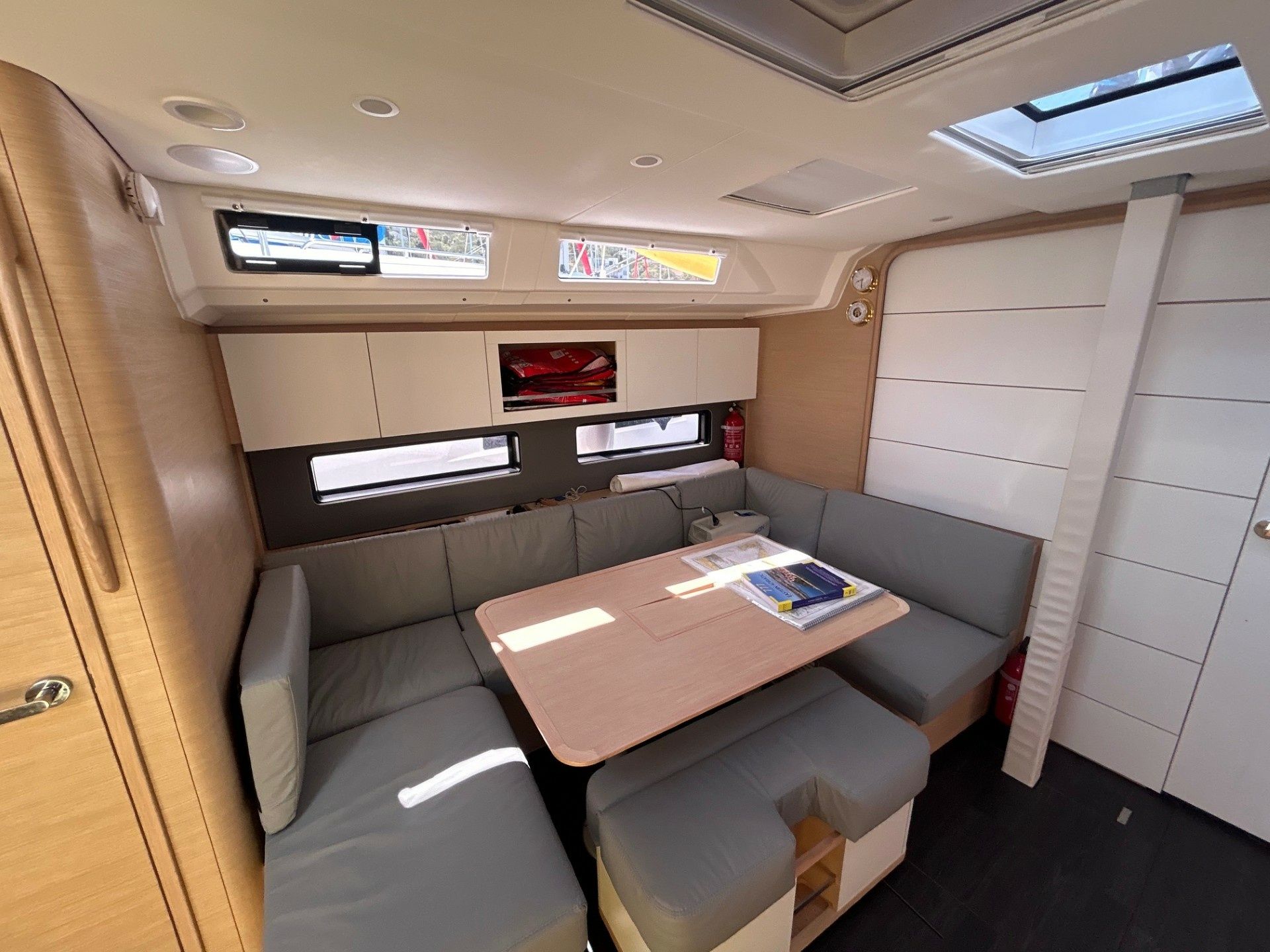 Dufour 41 | Sunsail 24