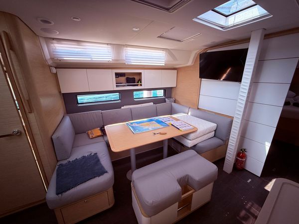 Dufour 41 | Sunsail 24
