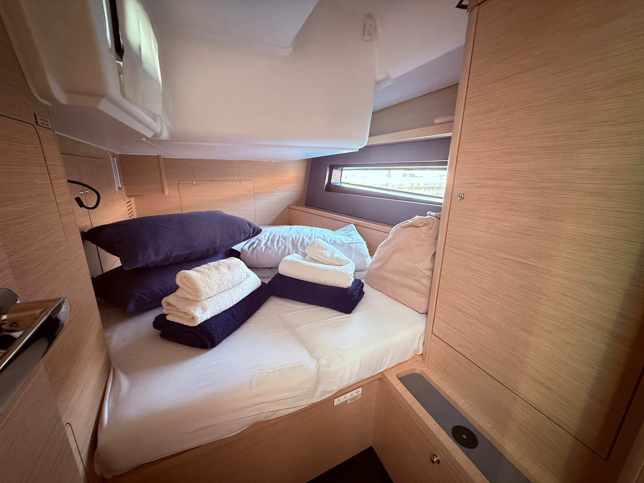 Dufour 41 | Sunsail 24