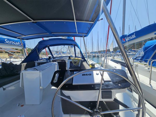 Dufour 44 | Sunsail 24