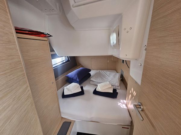 Dufour 44 | Sunsail 24